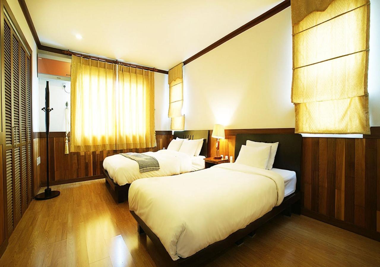 Uts Village Jeju Bagian luar foto