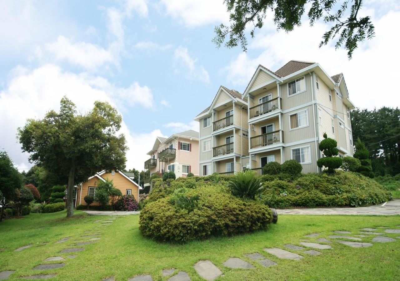 Uts Village Jeju Bagian luar foto