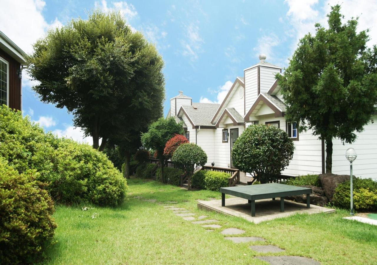 Uts Village Jeju Bagian luar foto