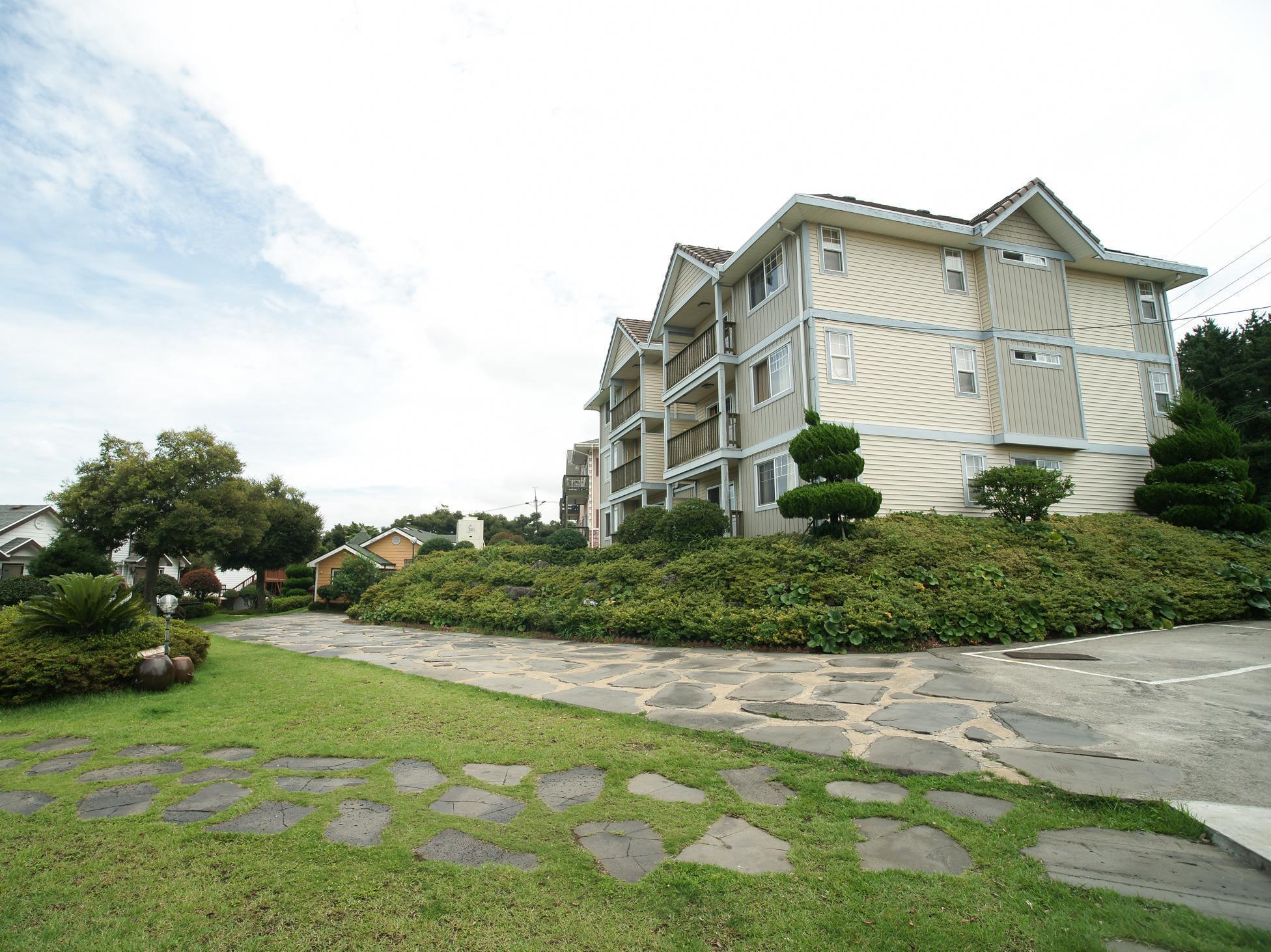 Uts Village Jeju Bagian luar foto