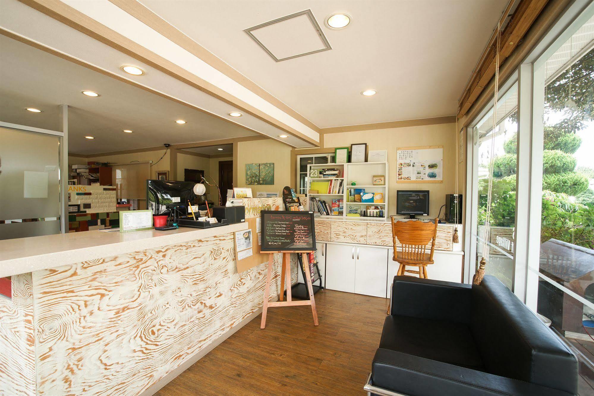 Uts Village Jeju Bagian luar foto